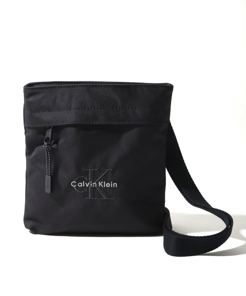 Calvin Klein(カルバン・クライン)の「【Calvin Klein/カルバンクライン】BOLD FLATPACK / ボールド フラットパック ショルダーバッグ(ショルダーバッグ・メンズ・ブラック・FREE)」の3枚目の写真