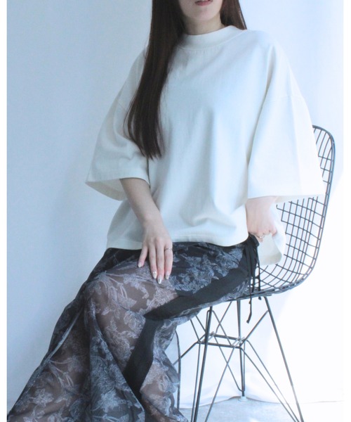 amini(アミニ)の「モックネックワイドカットソー(Tシャツ/カットソー・レディース・ブラック/アイボリー/ピンク/チャコールグレー・MEDIUM)」の6枚目の写真