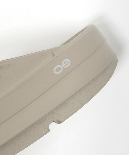 OOFOS(ウーフォス)の「<OOFOS>OOmega / ウーメガ(サンダル・レディース・ブラック/ベージュ/ライトピンク・23cm/25cm/24cm)」の17枚目の写真
