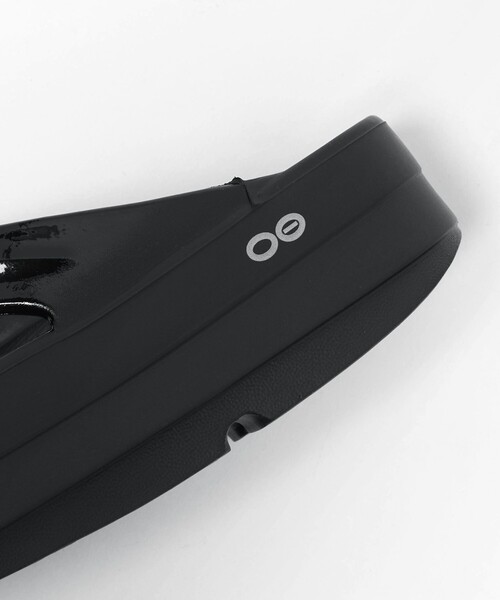 OOFOS(ウーフォス)の「<OOFOS>OOmega / ウーメガ(サンダル・レディース・ブラック/ベージュ/ライトピンク・23cm/25cm/24cm)」の21枚目の写真