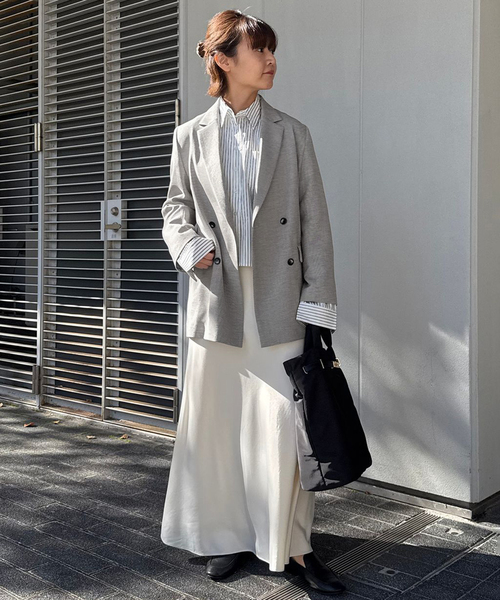 SLOBE IENA（スローブイエナ）の「《WEB限定/セットアップ対応可/追加3》ウォッシャブルツイルダブルジャケット（テーラードジャケット・レディース・グレー・38/36）」の18枚目の写真