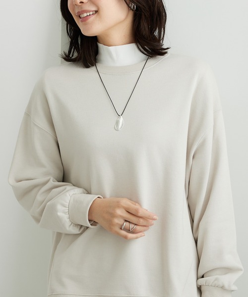 BELLUNA PLUS(ベルーナ)の「シンプルデザイン!ハイネックプルオーバー(Tシャツ/カットソー・レディース・オフホワイト/ブルー/ブラック/イエロー・LARGE/X-LARGE/MEDIUM)」の15枚目の写真