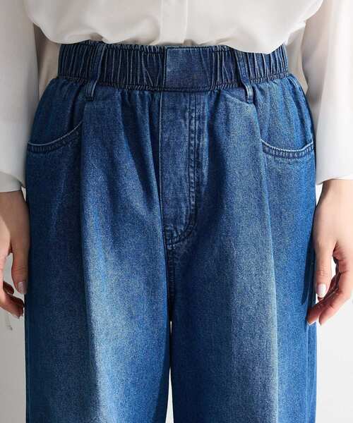Green　Parks（グリーンパークス）の「ウエストタックコクーンデニムパンツ（デニムパンツ・レディース・インディゴブルー/ライトインディゴブルー/アイボリー・FREE）」の8枚目の写真