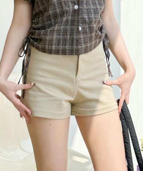 Ada.(エイダ)の「スエード ベーシック ショート パンツ(その他パンツ・レディース・ブラック/ブラウン/ベージュ・L/M)」の13枚目の写真