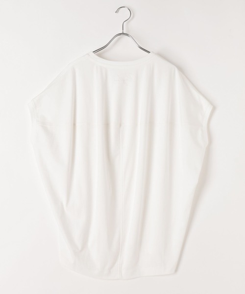 BAYFLOW（ベイフロー）の「[二の腕やヒップもカバー]シルケットドルマン半袖Tシャツ（Tシャツ/カットソー・レディース・カーキ/モカ/オフホワイト/ブラック・FREE）」の11枚目の写真
