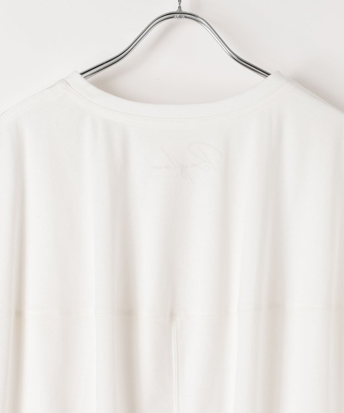 BAYFLOW（ベイフロー）の「[二の腕やヒップもカバー]シルケットドルマン半袖Tシャツ（Tシャツ/カットソー・レディース・カーキ/モカ/オフホワイト/ブラック・FREE）」の15枚目の写真