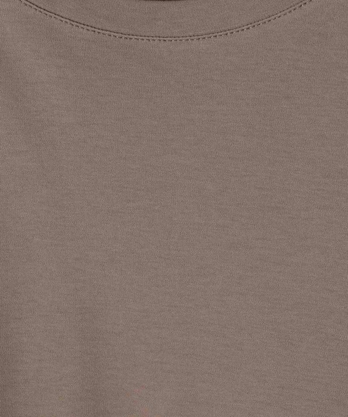 BAYFLOW（ベイフロー）の「[二の腕やヒップもカバー]シルケットドルマン半袖Tシャツ（Tシャツ/カットソー・レディース・カーキ/モカ/オフホワイト/ブラック・FREE）」の18枚目の写真