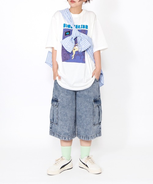 PUNYUS（プニュズ）の「デニムカーゴハーフパンツ（デニムパンツ・レディース・ブラック/ライトブルー・2/1/5/4/3）」の5枚目の写真
