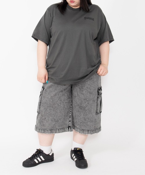 PUNYUS（プニュズ）の「デニムカーゴハーフパンツ（デニムパンツ・レディース・ブラック/ライトブルー・2/1/5/4/3）」の15枚目の写真