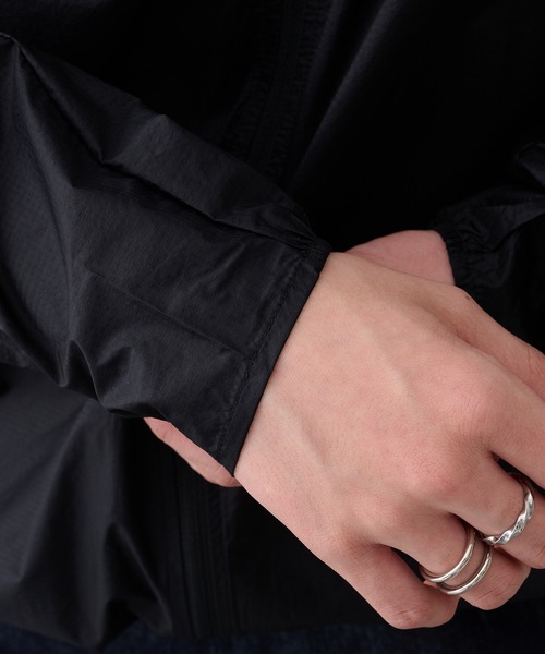patagonia(パタゴニア)の「【PATAGONIA】24142/M'S HOUDINI JKT(マウンテンパーカー・メンズ・ブラック・S/M/L/XL)」の10枚目の写真