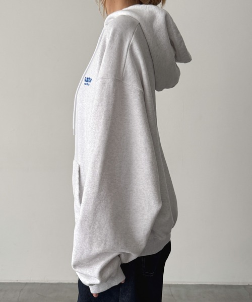 CANAL JEAN(キャナルジーン)の「El mar number 胸刺繍ジップパーカー(パーカー・レディース・アッシュ・ONE SIZE)」の7枚目の写真