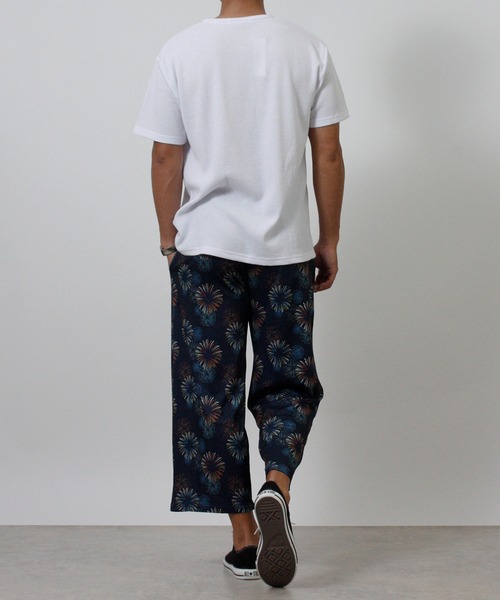 NYLAUS(ナイラス)の「【Nylaus】総柄 クロップド ストレッチパンツ 七分丈パンツ ルームウェア 部屋着 寝間着(その他パンツ・メンズ・ブラック系その他4/ブルー系その他2/ブルー系その他/ブラック系その他2/ブラック系その他・LL/M/L)」の6枚目の写真