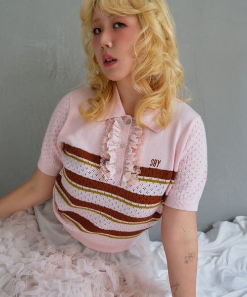 HONEY MI HONEY（ハニーミーハニー）の「lace frill knit polo（ポロシャツ・レディース・ブラック/ホワイト/ピンク/グレー・FREE）」の4枚目の写真