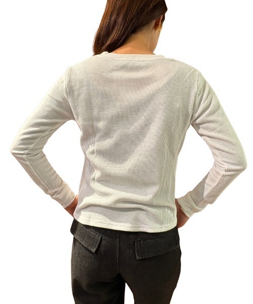 COOK JEANS(クックジーンズ)の「ワッフルクルーロンT(Tシャツ/カットソー・レディース・グレー/ブラック/ホワイト・FREE)」の10枚目の写真