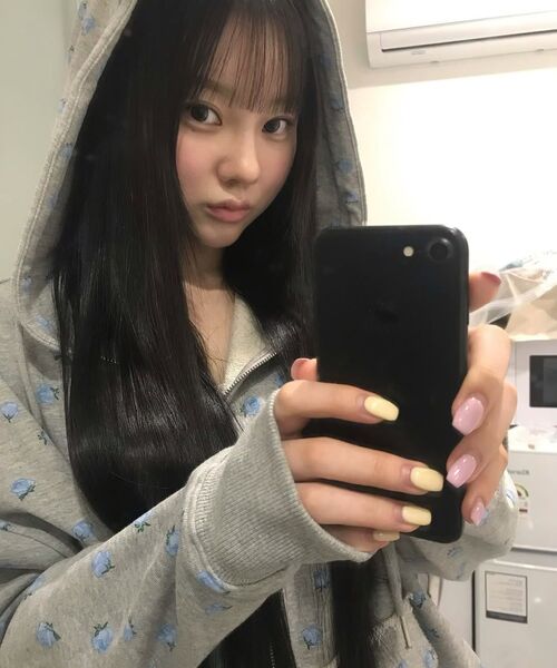 YOUHEE（ユヒ）の「FLOWER PATTERN HOOD ZIP-UP_MELANGE GREY（パーカー・レディース・その他・FREE）」の3枚目の写真