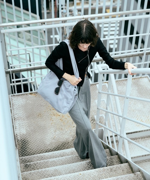cii(シー)の「【UNISEX】Layered Mesh Bag / レイヤードメッシュバッグ(トートバッグ・メンズ・ライトグレー/ベージュ/ブラック/ブルー・FREE)」の13枚目の写真