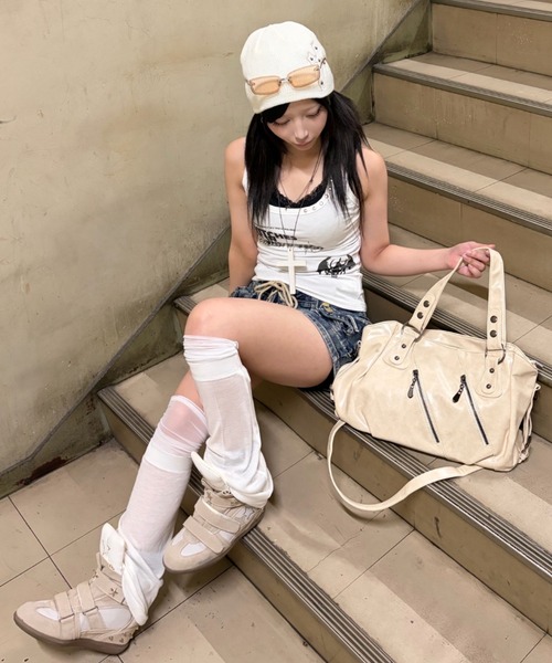Never mind the XU（ネバーマインドザエックスユー）の「【Never mind the XU】slim fit studs sleeveless / 【ネバーマインド ザ エックスユー】スリムフィットスタッズタンクトップ（タンクトップ・レディース・ブラック/ホワイト・S）」の16枚目の写真