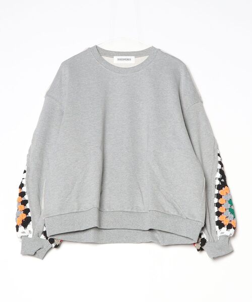 DISCOVERED(ディスカバード)の「DISCOVERED CROCHET SLEEVE SWEAT(スウェット・メンズ・グレー/ブラック・3/1)」の1枚目の写真