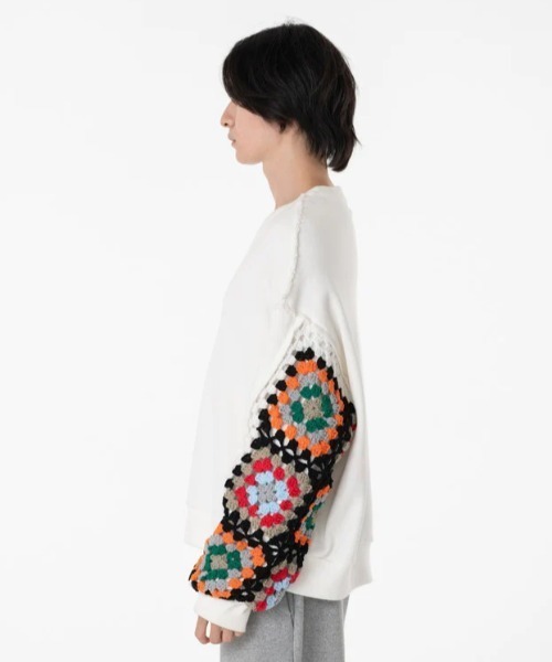 DISCOVERED(ディスカバード)の「DISCOVERED CROCHET SLEEVE SWEAT(スウェット・メンズ・グレー/ブラック・3/1)」の3枚目の写真