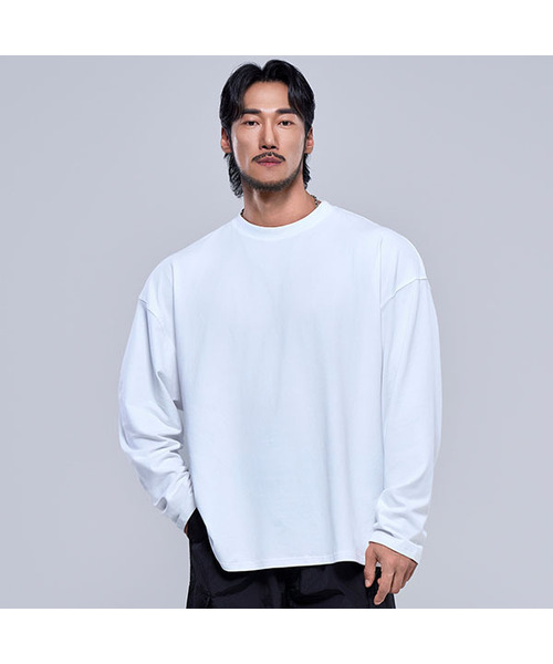 PHYSICAL GARMENTS（フィジカルガーメンツ）の「P2598 モーダルスパン オーバーサイズ 長袖Tシャツ [4COLOR]（Tシャツ/カットソー・メンズ・ホワイト/ブラック/カーキ/チャコール・MEDIUM/LARGE/X-LARGE/XX-LARGE）」の2枚目の写真
