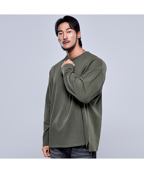 PHYSICAL GARMENTS（フィジカルガーメンツ）の「P2598 モーダルスパン オーバーサイズ 長袖Tシャツ [4COLOR]（Tシャツ/カットソー・メンズ・ホワイト/ブラック/カーキ/チャコール・MEDIUM/LARGE/X-LARGE/XX-LARGE）」の4枚目の写真