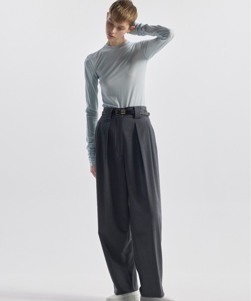CINOH(チノ)の「SUPER160S WOOL JERSEY CREW NECK LONG SLEEVE(Tシャツ/カットソー・レディース・ブラック/サックスブルー・38)」の9枚目の写真