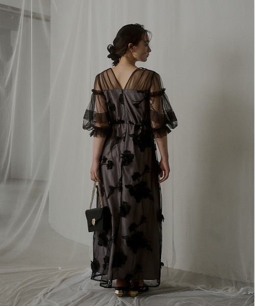 LE'RURE(リルアー)の「Flower motif puffsleeve dress(ドレス・レディース・グレー/ブラック・M-Long/MEDIUM/SMALL)」の10枚目の写真
