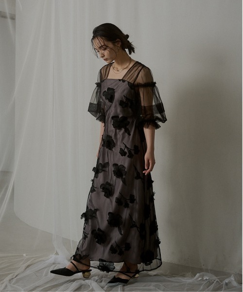 LE'RURE(リルアー)の「Flower motif puffsleeve dress(ドレス・レディース・グレー/ブラック・M-Long/MEDIUM/SMALL)」の11枚目の写真