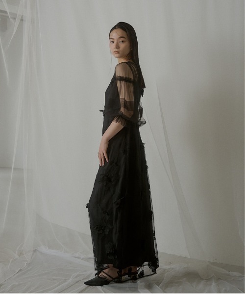 LE'RURE(リルアー)の「Flower motif puffsleeve dress(ドレス・レディース・グレー/ブラック・M-Long/MEDIUM/SMALL)」の18枚目の写真