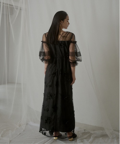 LE'RURE(リルアー)の「Flower motif puffsleeve dress(ドレス・レディース・グレー/ブラック・M-Long/MEDIUM/SMALL)」の19枚目の写真