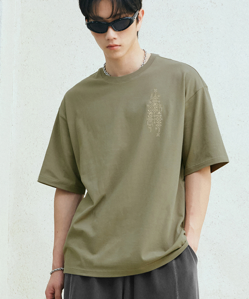 GAKKAI UNIONS(ガッカイユニオンズ)の「サンシャイン刺繍半袖Tシャツオリーブ(Tシャツ/カットソー・レディース・その他・MEDIUM/LARGE)」の1枚目の写真