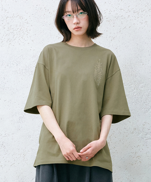 GAKKAI UNIONS(ガッカイユニオンズ)の「サンシャイン刺繍半袖Tシャツオリーブ(Tシャツ/カットソー・レディース・その他・MEDIUM/LARGE)」の8枚目の写真