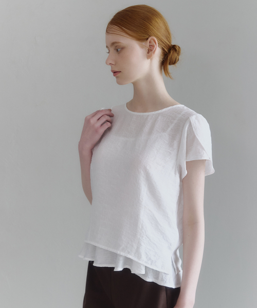 MICANE(ミケーネ)の「ビュネアペプラムビスチェブラウスセットアップ(シャツ/ブラウス・レディース・ネイビー/スカイブルー/アイボリー・SMALL/MEDIUM/LARGE/X-LARGE/XX-LARGE)」の9枚目の写真