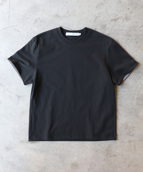 SLOWACID（スローアシッド）の「SA REFINED FLIP-CUFF SEMI-CROP TEE [BLACK]（Tシャツ/カットソー・レディース・その他・SMALL/MEDIUM/LARGE/X-LARGE）」の3枚目の写真