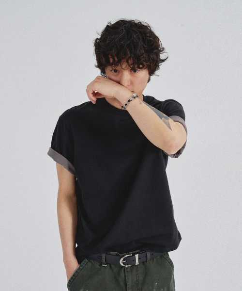 SLOWACID（スローアシッド）の「SA REFINED FLIP-CUFF SEMI-CROP TEE [BLACK]（Tシャツ/カットソー・レディース・その他・SMALL/MEDIUM/LARGE/X-LARGE）」の5枚目の写真