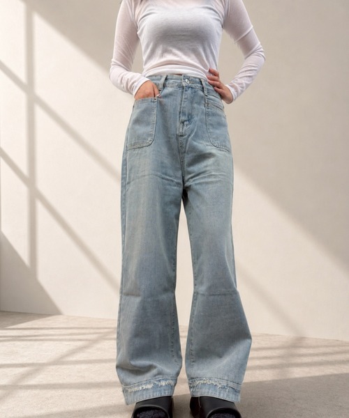 merrylatte(メリーラテ)の「ハイウエストワイドデニムパンツ(デニムパンツ・レディース・ライトブルー・XL/L/M)」の2枚目の写真