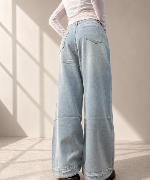 merrylatte(メリーラテ)の「ハイウエストワイドデニムパンツ(デニムパンツ・レディース・ライトブルー・XL/L/M)」の9枚目の写真