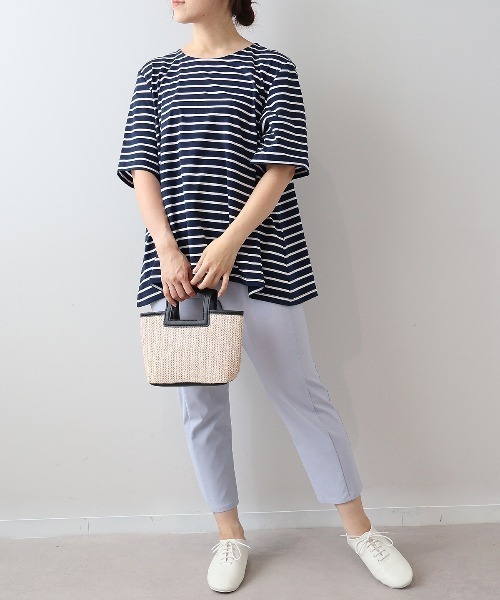 MB mint breeze(エムビーミントブリーズ)の「【WEB限定】【LL~6L 大きいサイズ】フレアヘムボーダーTシャツ(Tシャツ/カットソー・レディース・イエロー/ネイビー/ブラック・4L/6L/LL/3L/5L)」の12枚目の写真