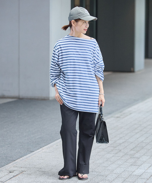 IENA（イエナ）の「《撥水/UVカット/セットアップ対応》撥水UVプロテクト スリットパンツ（その他パンツ・レディース・カーキ/ブラック・36/38）」の3枚目の写真