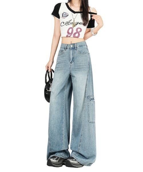 LUCPY(ラクピー)の「カーゴワイドデニムパンツ(デニムパンツ・レディース・ブルー・LARGE/MEDIUM/SMALL/X-SMALL)」の4枚目の写真