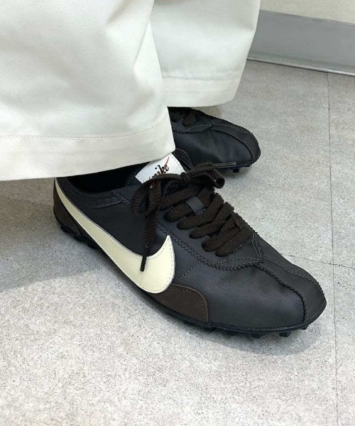 NIKE(ナイキ)の「【NIKE meets emmi】W MOON SHOE OG(スニーカー・レディース・チャコールグレー・25.5/25/24.5/24/23.5/23)」の20枚目の写真