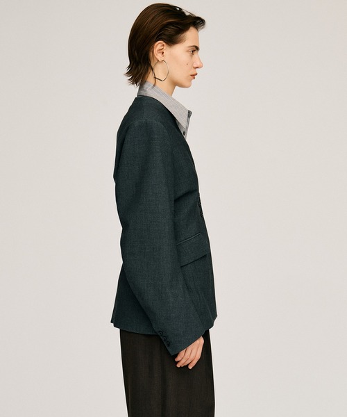 PRANK PROJECT(プランクプロジェクト)の「【2026Autumn Pre-Order】パデッドショルダーVネックジャケット / Padded Shoulder V-Neck Jacket(テーラードジャケット・レディース・チャコールグレー/ブラック・FREE)」の8枚目の写真