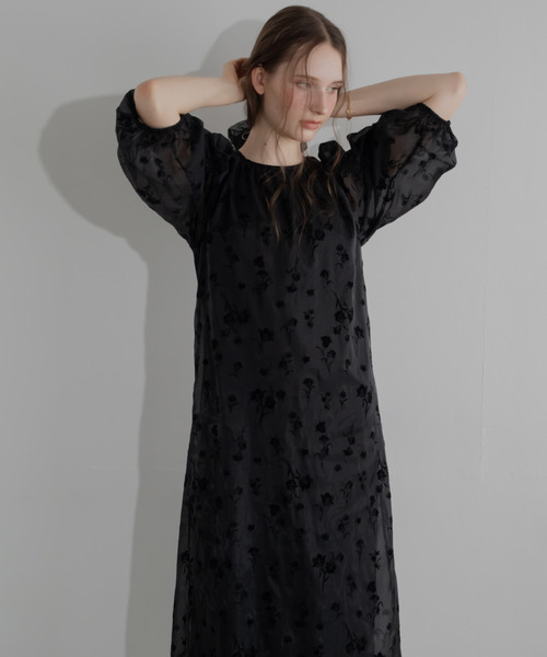JUMELLE(ジュメロ)の「フロッキーフラワードレス(ドレス・レディース・ピンク/ブラック・SMALL/MEDIUM)」の4枚目の写真