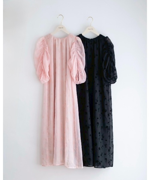 JUMELLE(ジュメロ)の「フロッキーフラワードレス(ドレス・レディース・ピンク/ブラック・SMALL/MEDIUM)」の6枚目の写真
