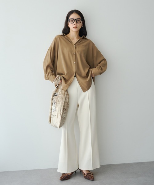 YECCA VECCA(イェッカヴェッカ)の「イージーカットジョーゼットパンツ【セットアップ対応】(その他パンツ・レディース・アイボリー/ベージュ/ブラック・FREE)」の2枚目の写真