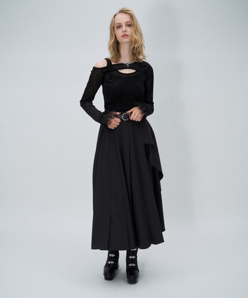 HARE(ハレ)の「カットアウトシアーベロアカットソー(HARE)(Tシャツ/カットソー・レディース・ブラック/ライトインディゴブルー・FREE)」の5枚目の写真