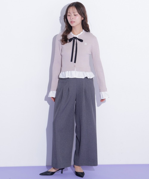 JILL by JILL STUART(ジルバイジルスチュアート)の「フリルカラーケーブルニット(ニット/セーター・レディース・ピンク/グレー/ネイビー・FREE)」の11枚目の写真