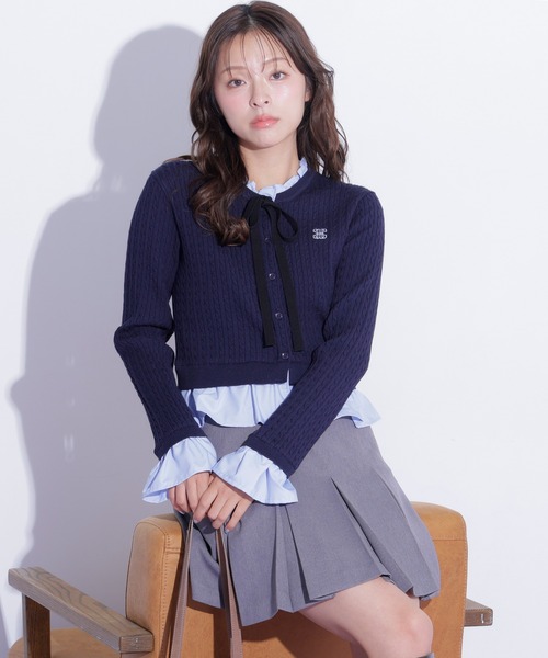 JILL by JILL STUART(ジルバイジルスチュアート)の「フリルカラーケーブルニット(ニット/セーター・レディース・ピンク/グレー/ネイビー・FREE)」の13枚目の写真