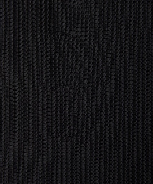 CFCL(シーエフシーエル)の「【CFCL】SOFT HYPHA TAPERED CURVED PANTS(その他パンツ・メンズ・ブラック/ブラウン・3/5)」の8枚目の写真