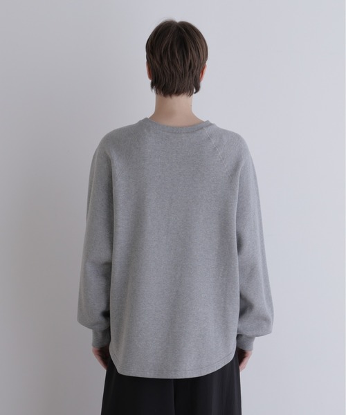 LE PHIL(ルフィル)の「◆カーブソデバルーンプルオーバー(Tシャツ/カットソー・レディース・グレー/ブラック・F)」の6枚目の写真